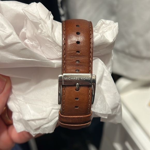 Michael Kors watch men’s MK, 84,56, silver and black face with box - Picture 2 of 3